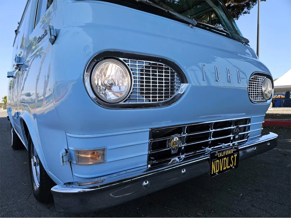 1961 Ford Econoline Van - Image 15 of 31
