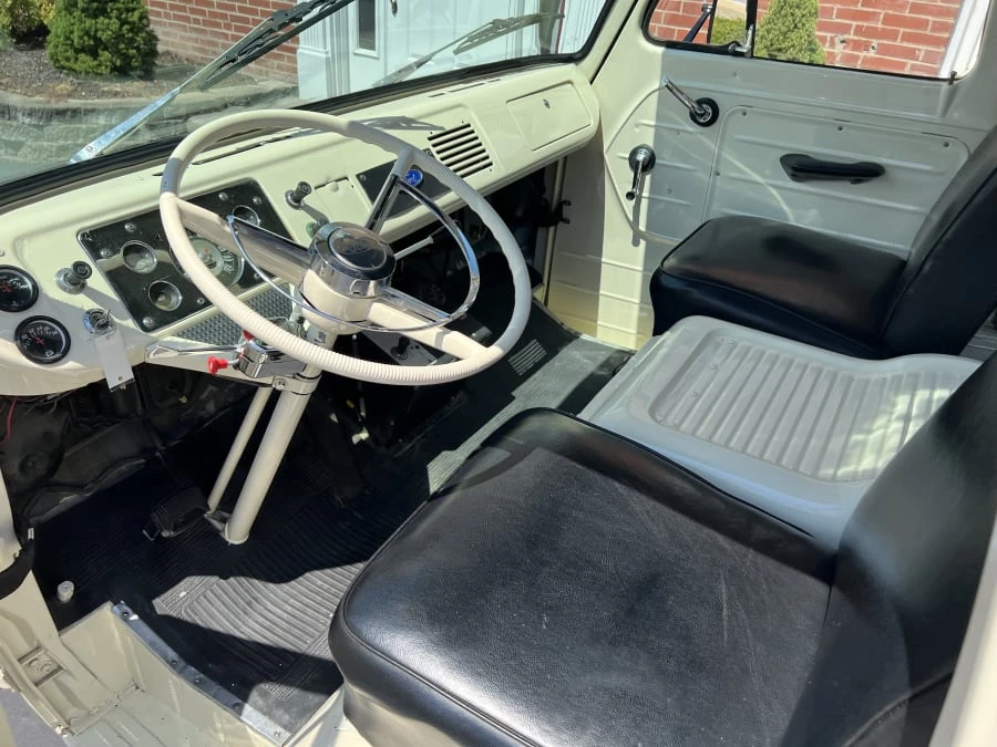 1961 Ford Econoline Pickup - Image 5 of 7