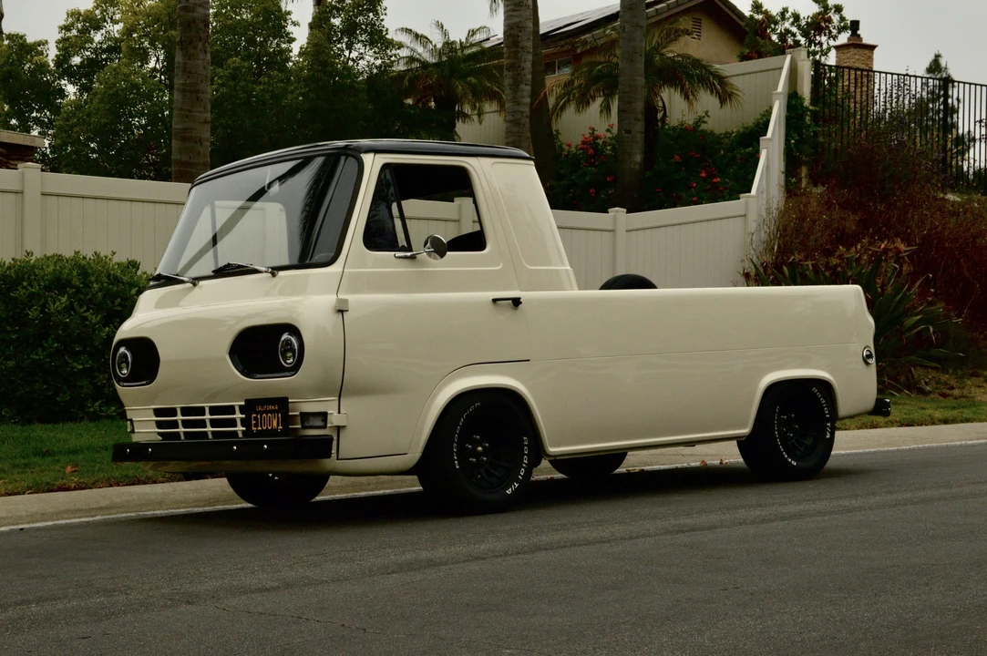 1961 Ford Econoline Pickup - Image 10 of 31