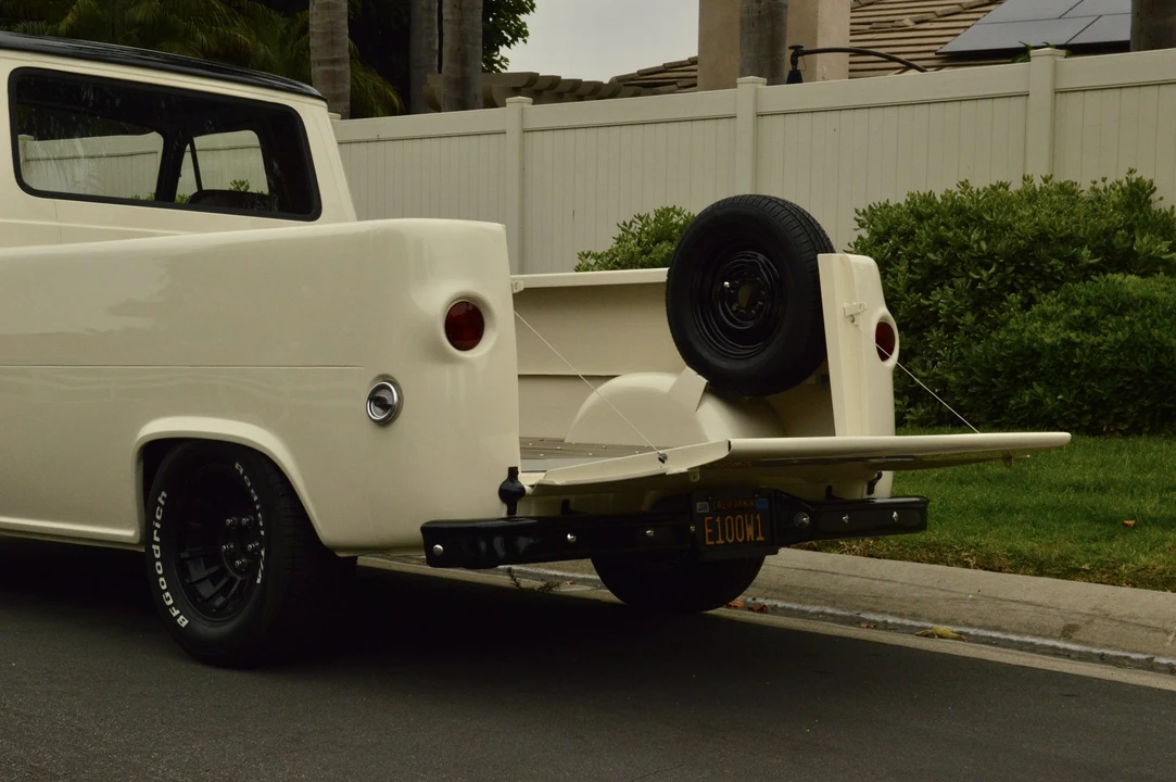 1961 Ford Econoline Pickup - Image 23 of 31