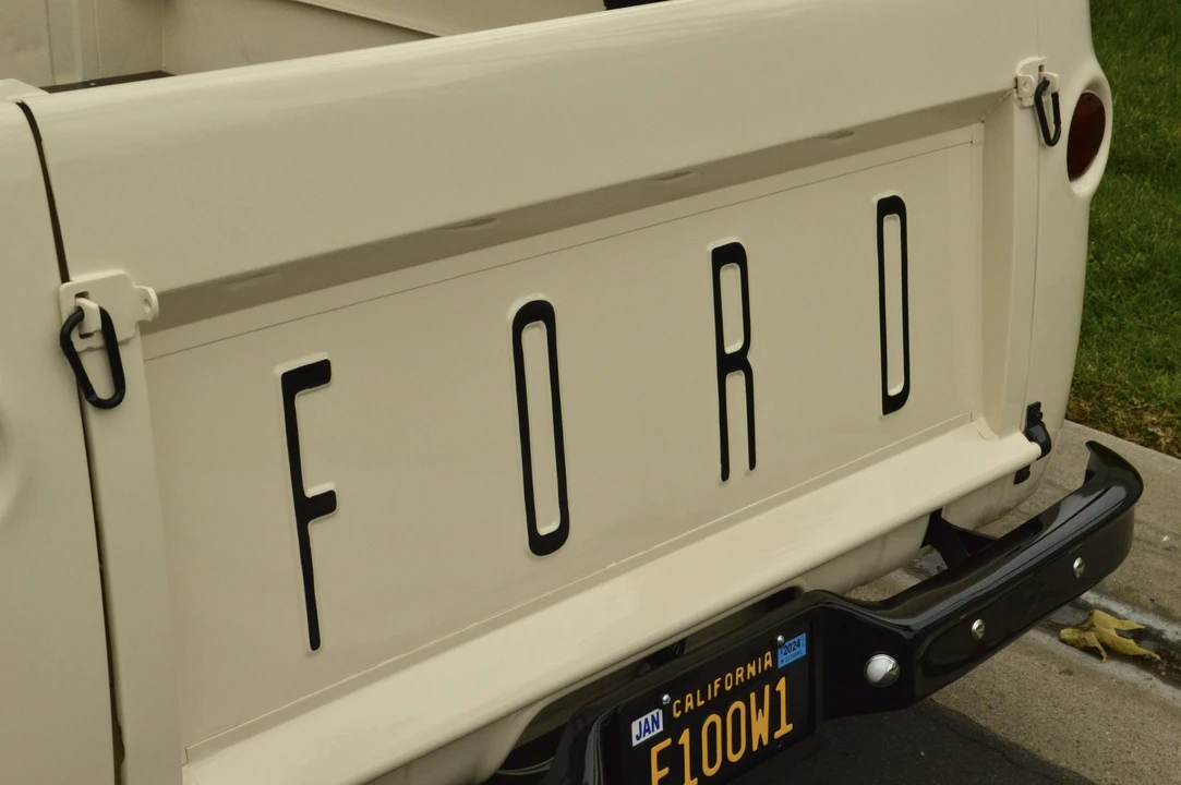 1961 Ford Econoline Pickup - Image 19 of 31