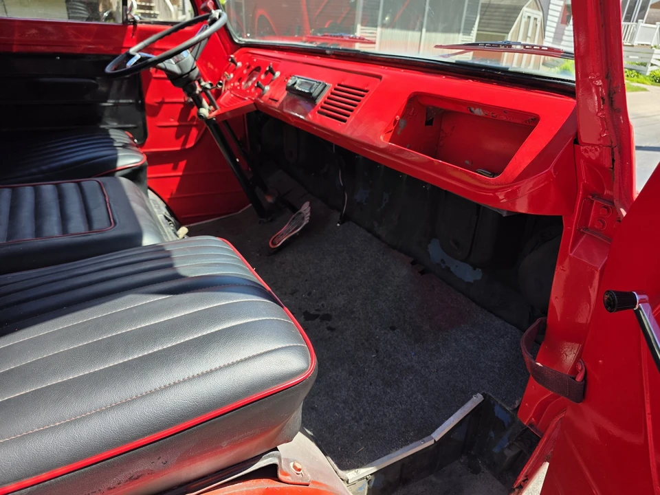 1961 Ford Econoline Van - Image 21 of 27