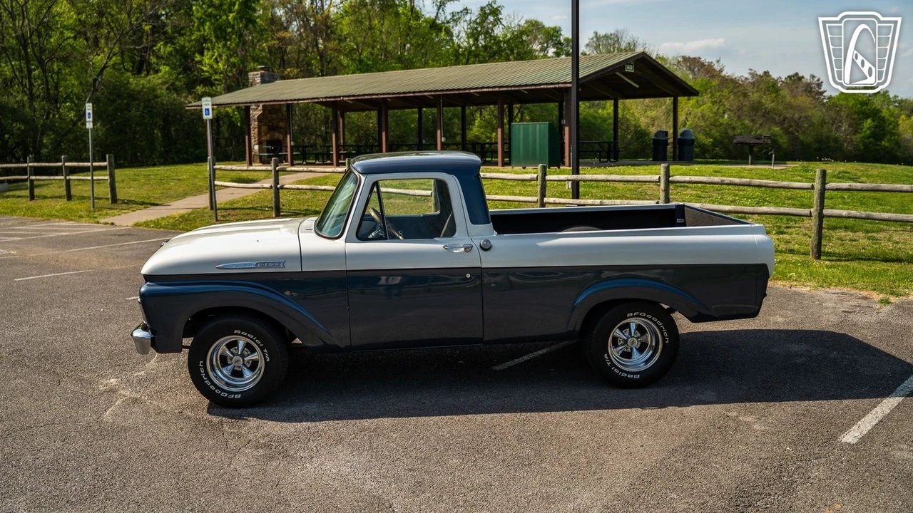 1961 Ford F-Series 4th Gen - Image 9 of 12