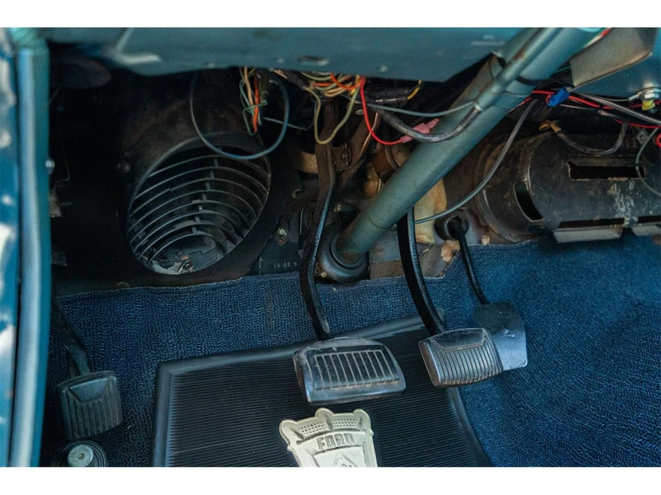 1961 Ford Fairlane 3rd Gen - Image 21 of 31