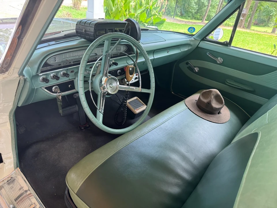 1961 Ford Fairlane 3rd Gen - Image 12 of 21