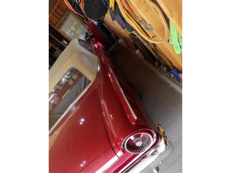 1961 Ford Galaxie 2nd Gen - Image 27 of 31