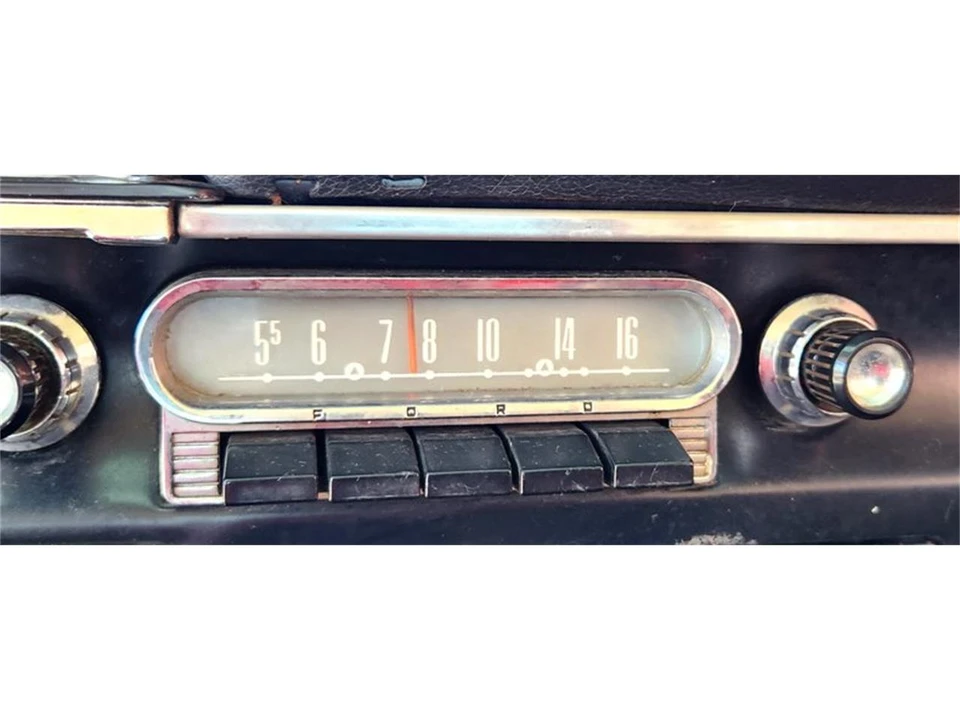 1961 Ford Galaxie 2nd Gen - Image 16 of 21