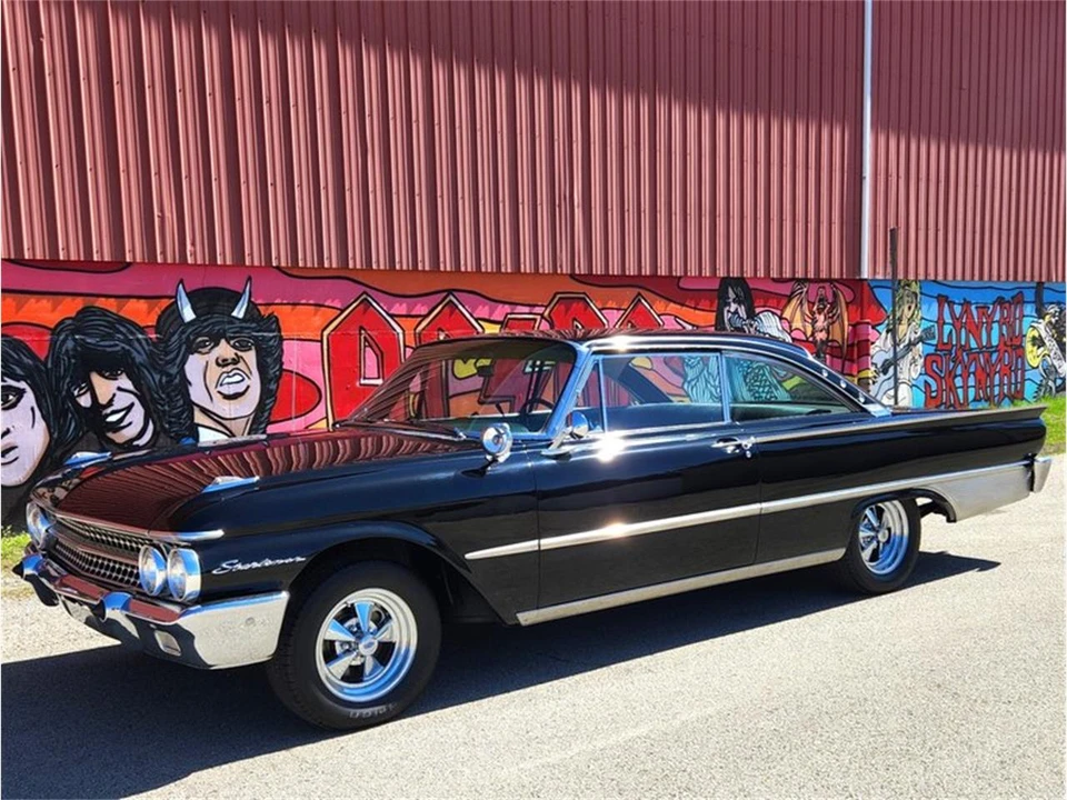 1961 Ford Galaxie 2nd Gen - Image 2 of 21