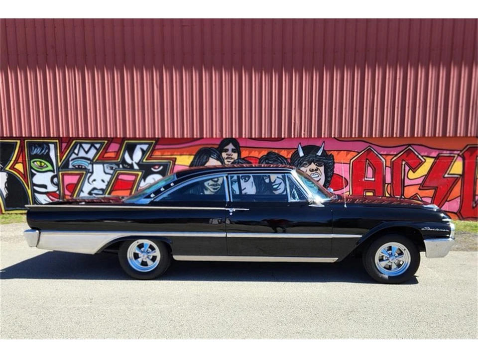1961 Ford Galaxie 2nd Gen - Image 11 of 21
