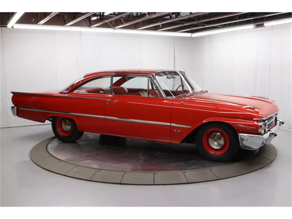 1961 Ford Galaxie 2nd Gen - Image 2 of 31