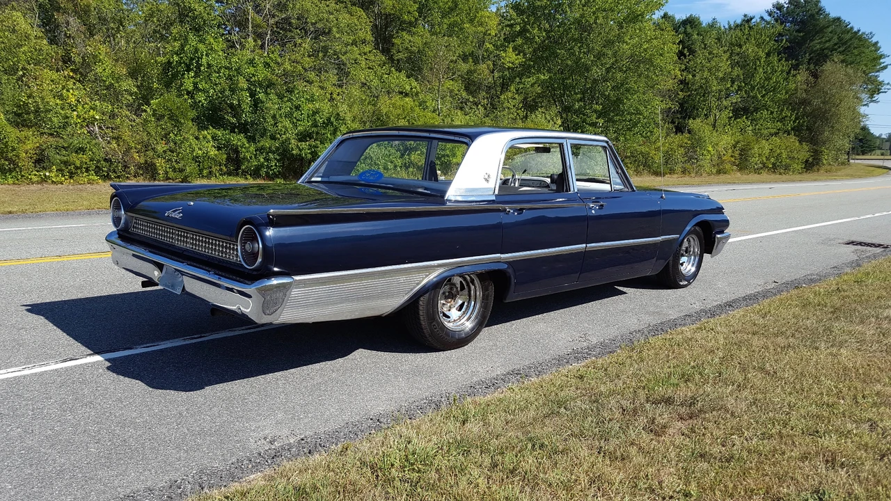 1961 Ford Galaxie 2nd Gen - Image 5 of 31