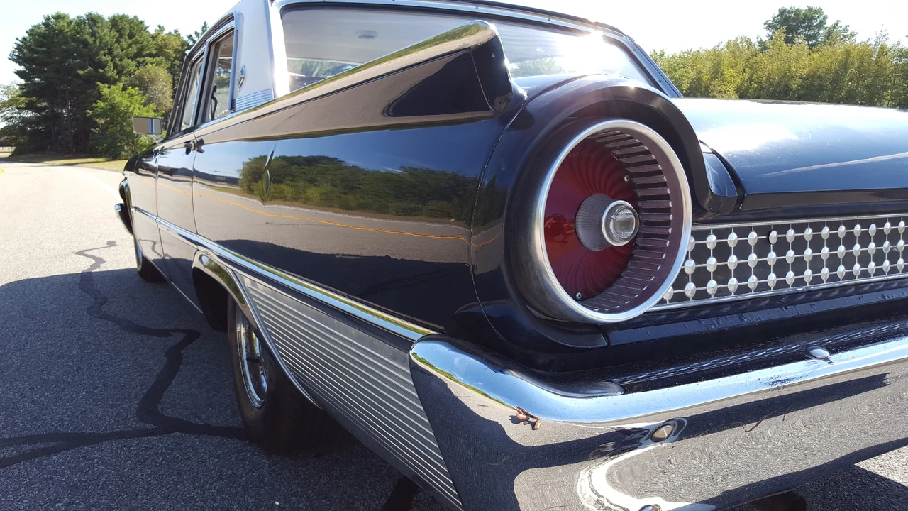 1961 Ford Galaxie 2nd Gen - Image 14 of 31