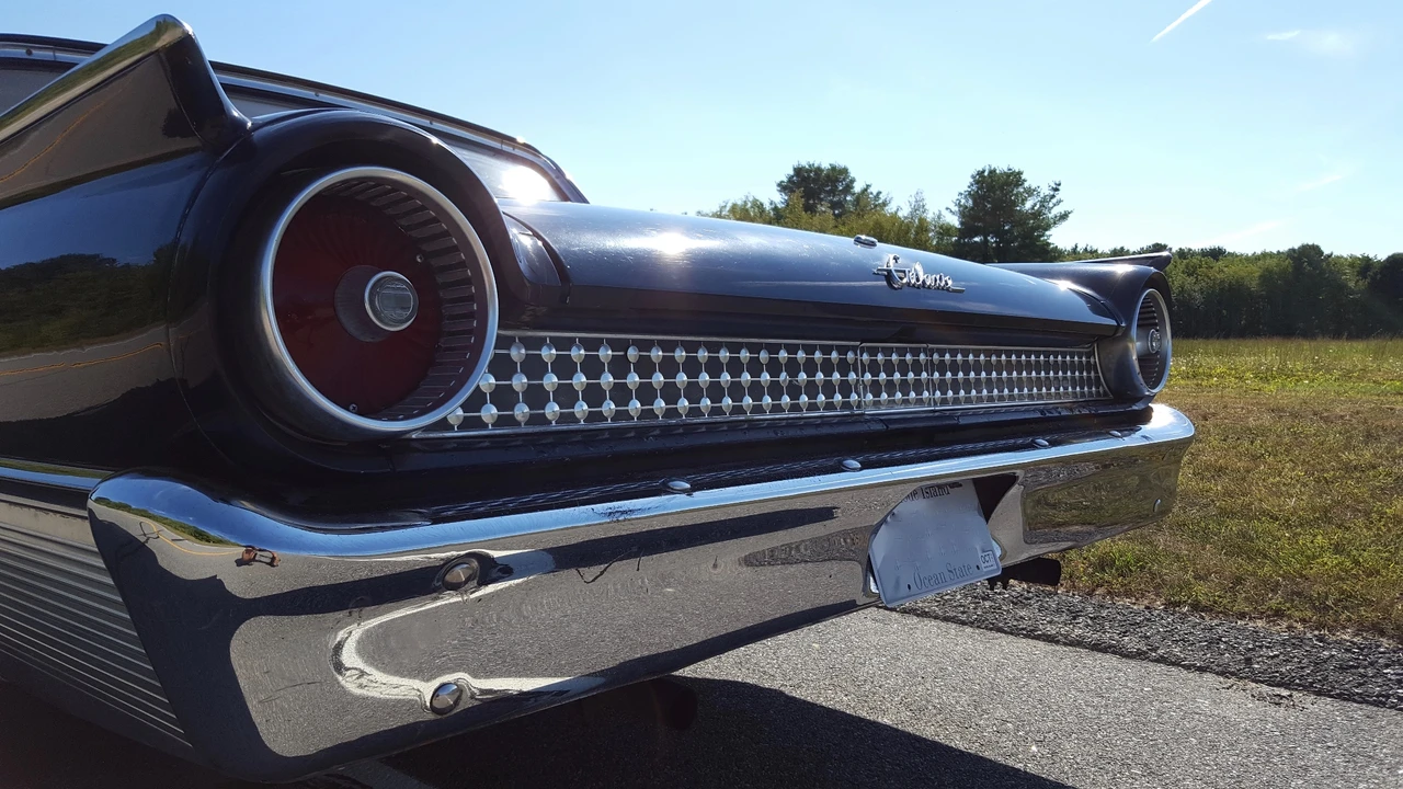 1961 Ford Galaxie 2nd Gen - Image 17 of 31
