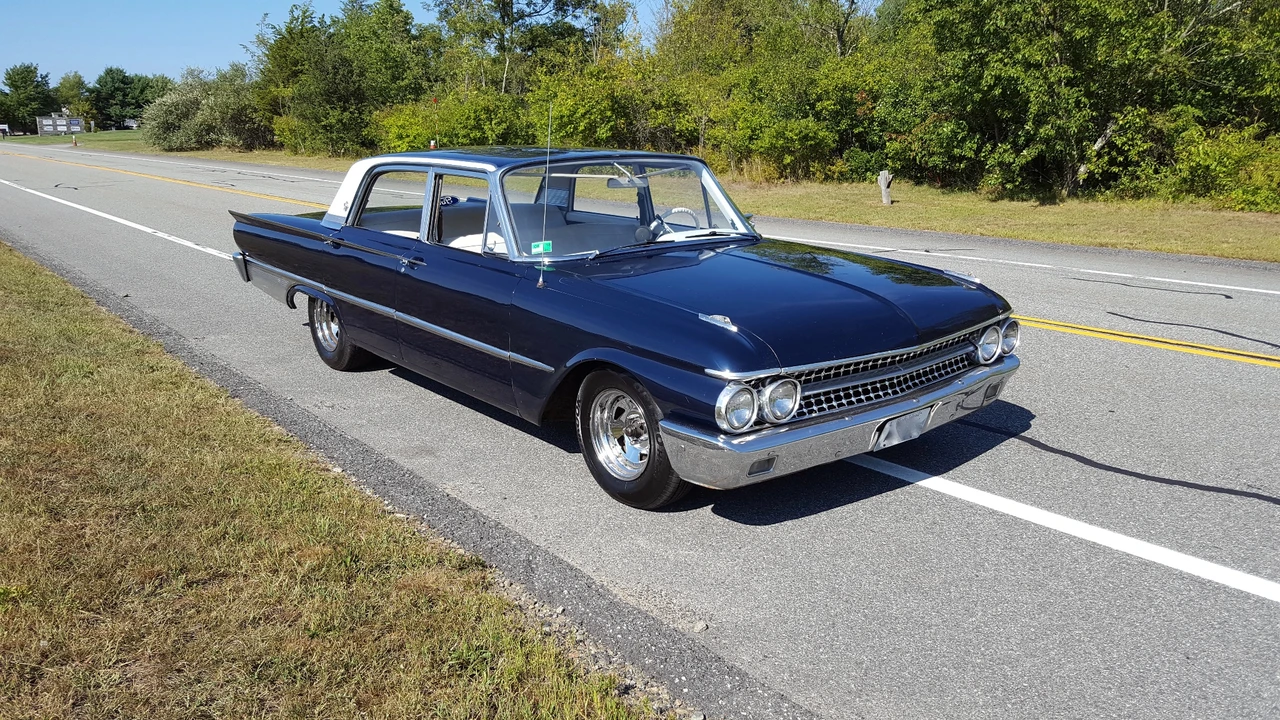 1961 Ford Galaxie 2nd Gen - Image 19 of 31
