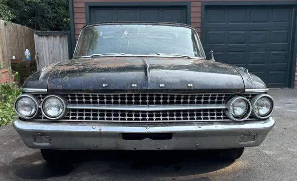 1961 Ford Galaxie Sunliner Convertible