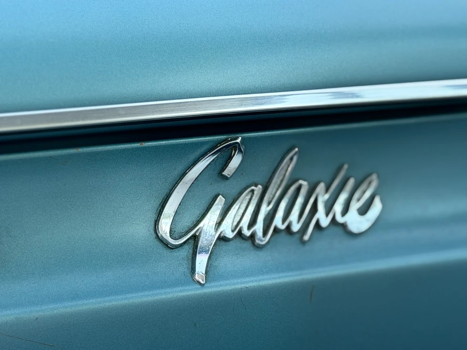 1961 Ford Galaxie 2nd Gen - Image 16 of 31
