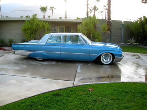 1961 Ford Galaxie Club Victoria