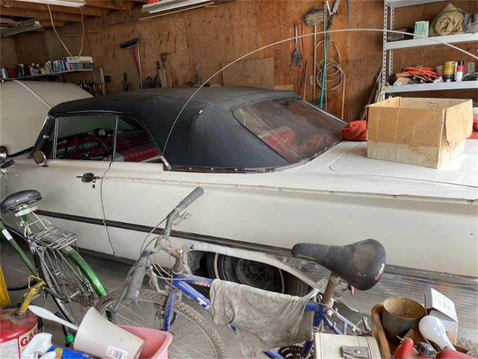 1961 Ford Galaxie 2nd Gen - Image 13 of 18