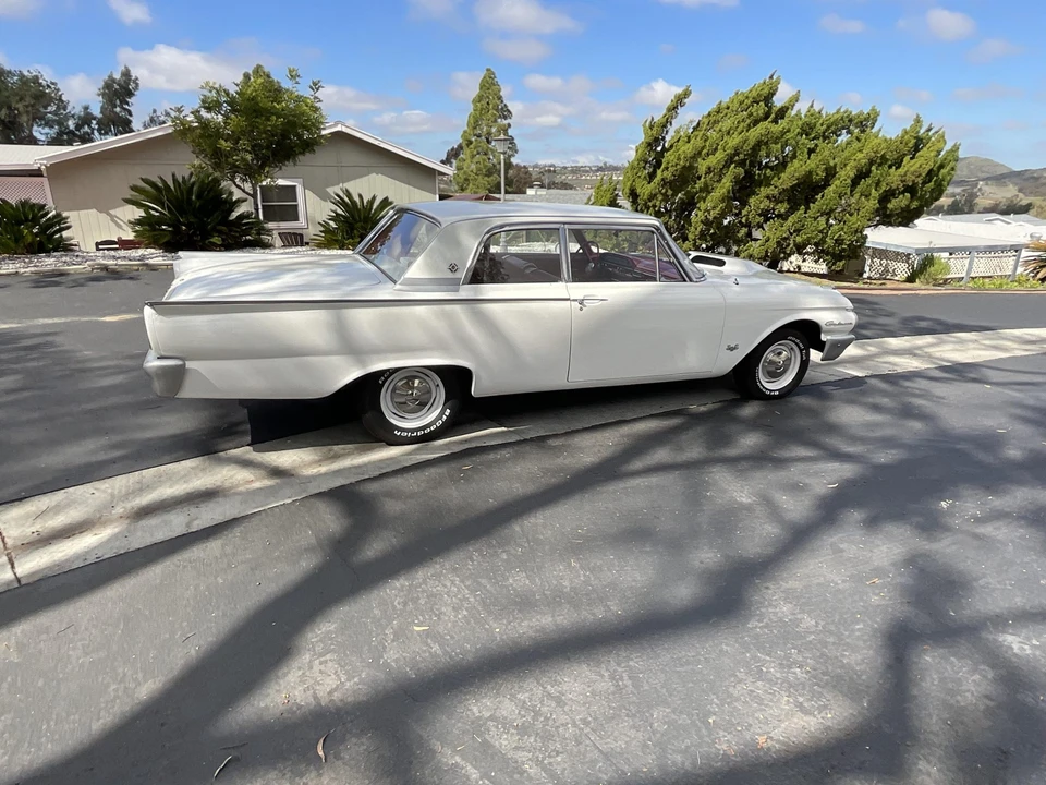 1961 Ford Galaxie 2nd Gen - Image 15 of 31