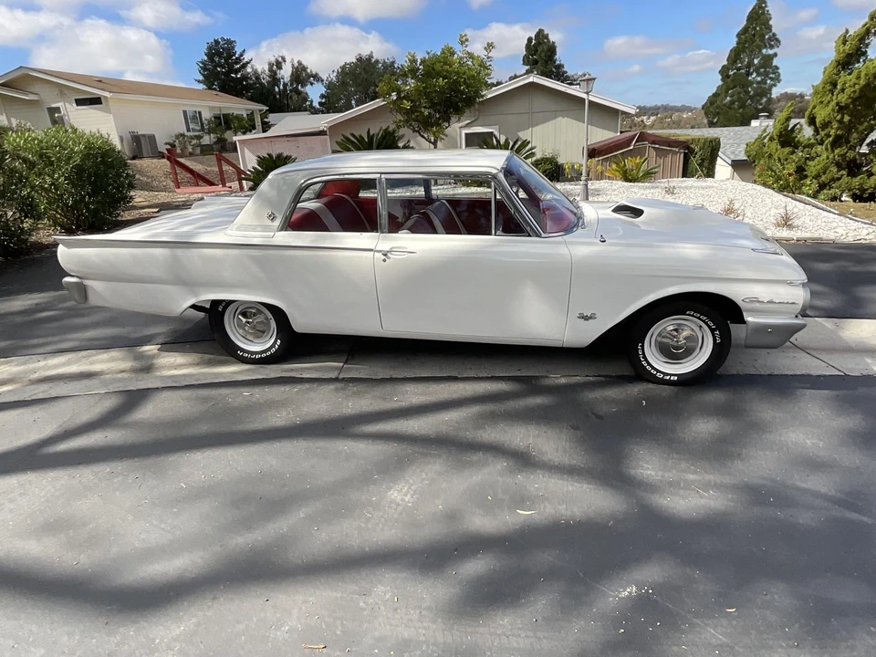 1961 Ford Galaxie 2nd Gen - Image 14 of 31