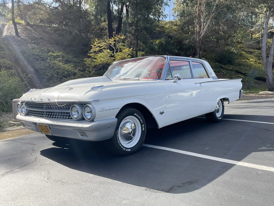 1961 Ford Galaxie 2nd Gen - Image 25 of 31