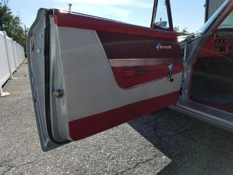 1961 Ford Galaxie 2nd Gen - Image 23 of 31