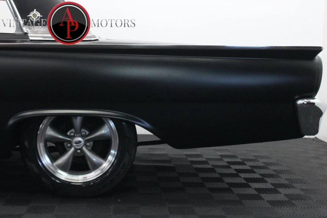 1961 Ford Galaxie 2nd Gen - Image 13 of 31