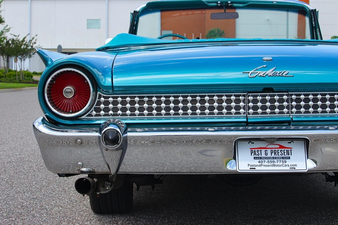 1961 Ford Galaxie 2nd Gen - Image 23 of 31