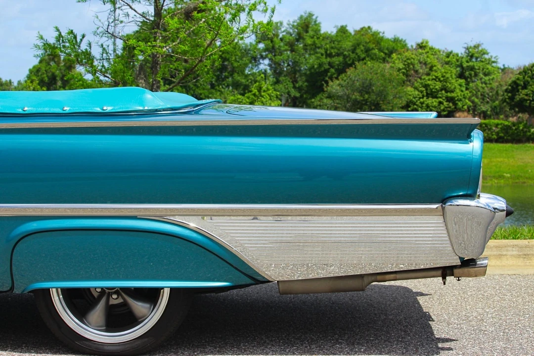 1961 Ford Galaxie 2nd Gen - Image 27 of 31