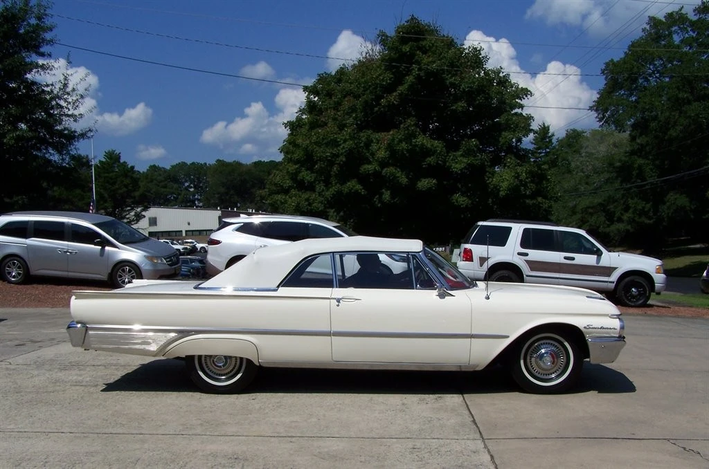 1961 Ford Galaxie 2nd Gen - Image 8 of 31