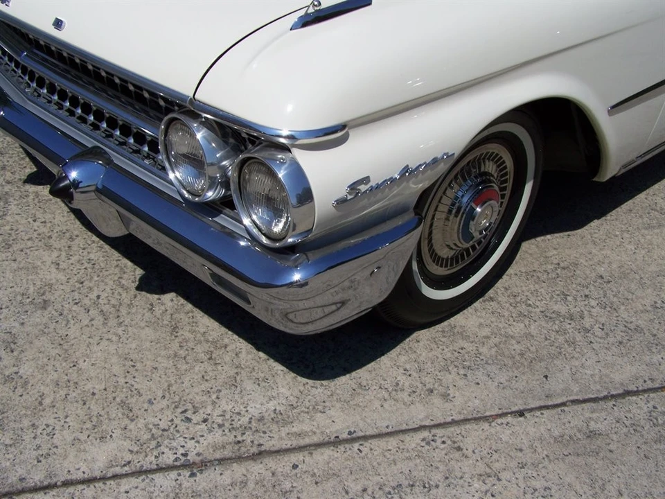1961 Ford Galaxie 2nd Gen - Image 13 of 31
