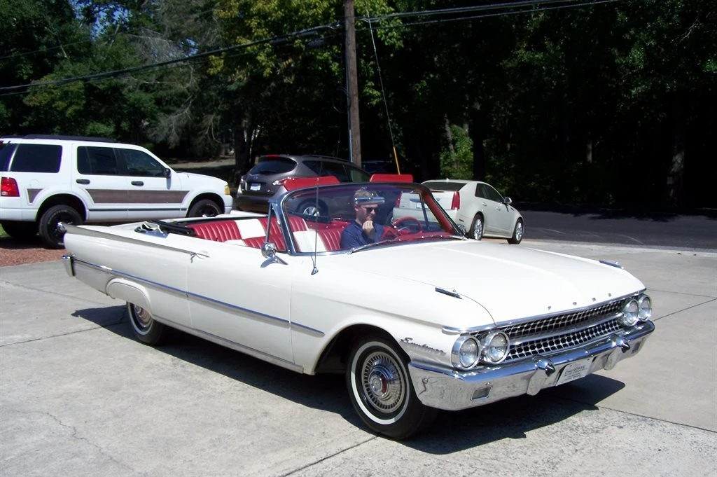 1961 Ford Galaxie 2nd Gen - Image 3 of 31