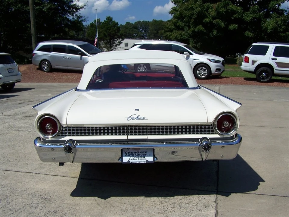 1961 Ford Galaxie 2nd Gen - Image 29 of 31