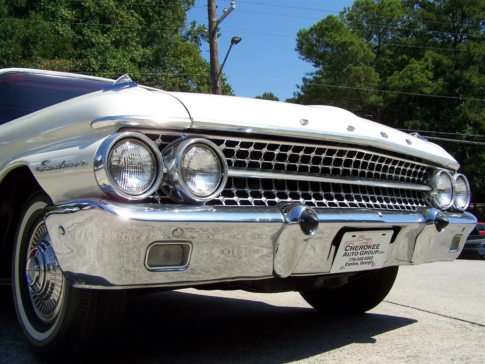 1961 Ford Galaxie 2nd Gen - Image 16 of 31