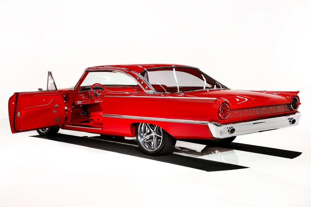 1961 Ford Galaxie 2nd Gen - Image 30 of 31