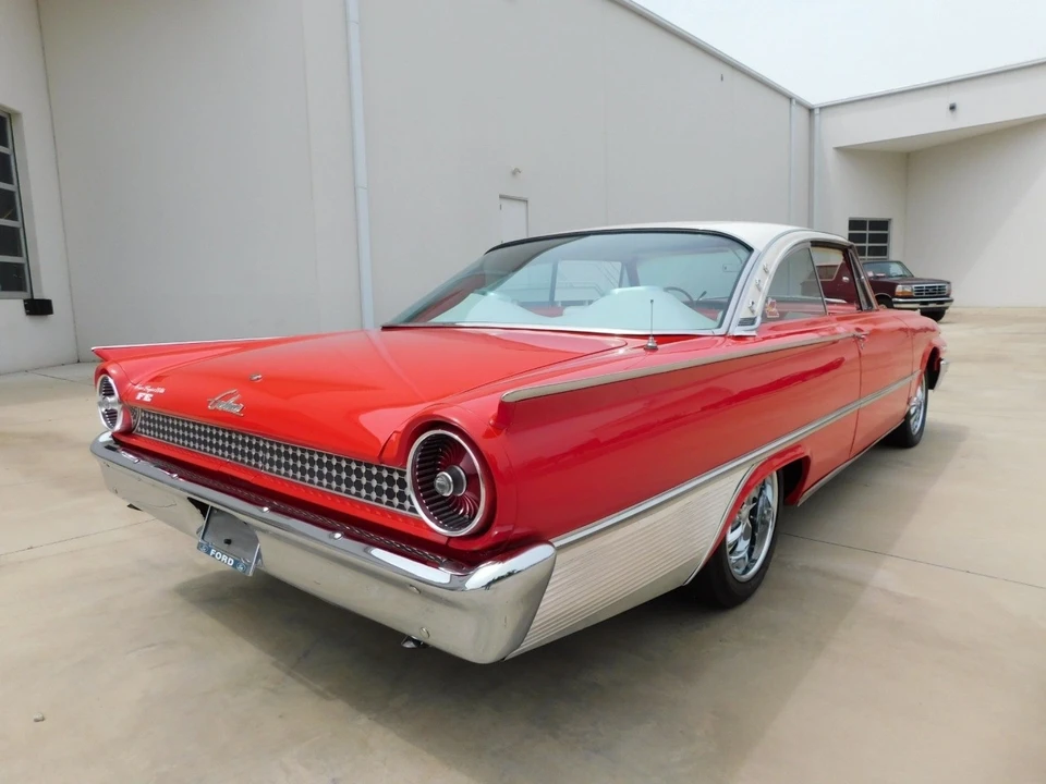 1961 Ford Galaxie 2nd Gen - Image 12 of 12