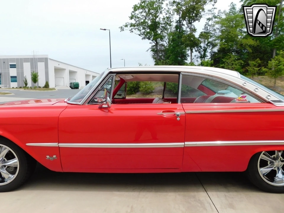 1961 Ford Galaxie 2nd Gen - Image 8 of 12