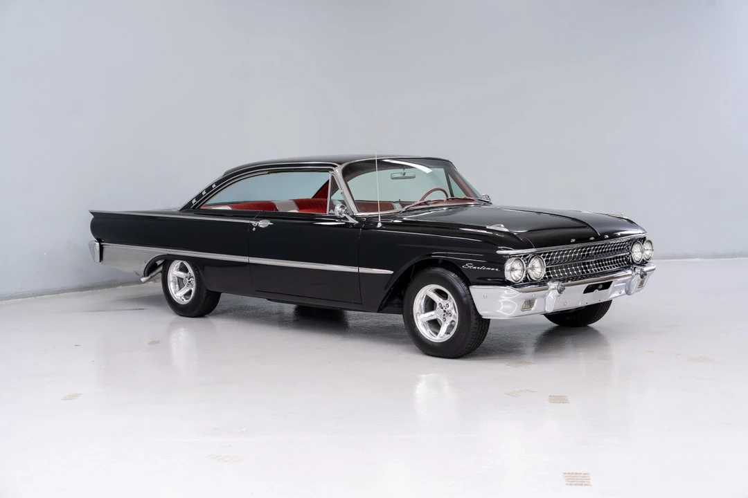1961 Ford Galaxie 2nd Gen - Image 9 of 31