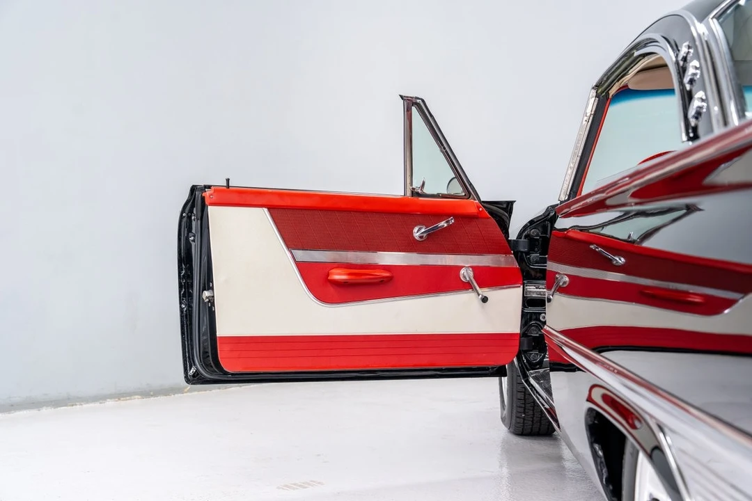 1961 Ford Galaxie 2nd Gen - Image 10 of 31
