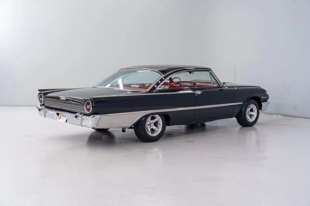 1961 Ford Galaxie 2nd Gen - Image 7 of 31