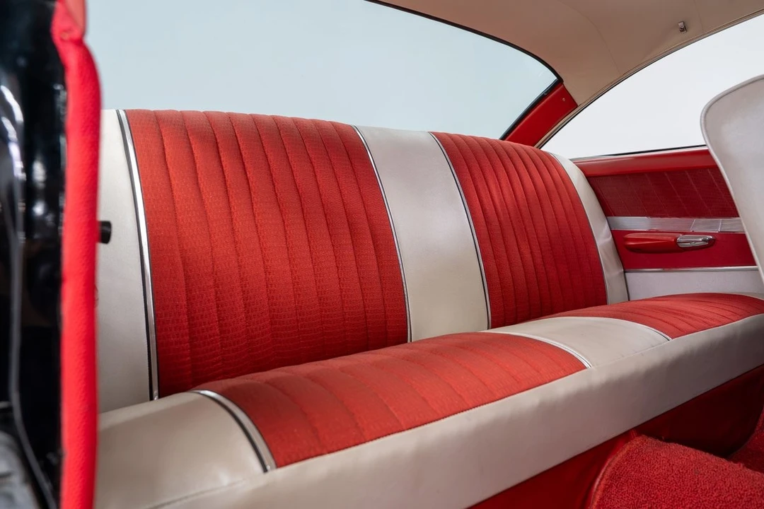 1961 Ford Galaxie 2nd Gen - Image 27 of 31