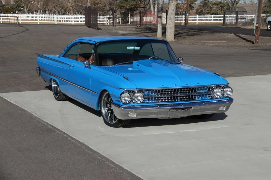 1961 Ford Galaxie 2nd Gen - Image 19 of 31