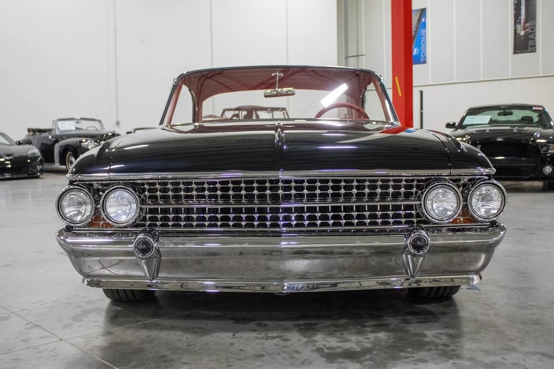 1961 Ford Galaxie 2nd Gen - Image 9 of 12