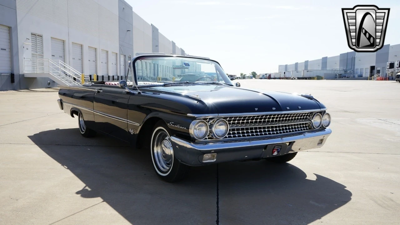 1961 Ford Galaxie 2nd Gen - Image 8 of 12