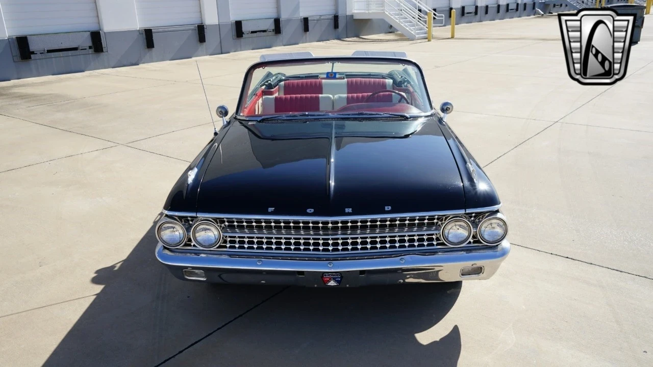1961 Ford Galaxie 2nd Gen - Image 9 of 12