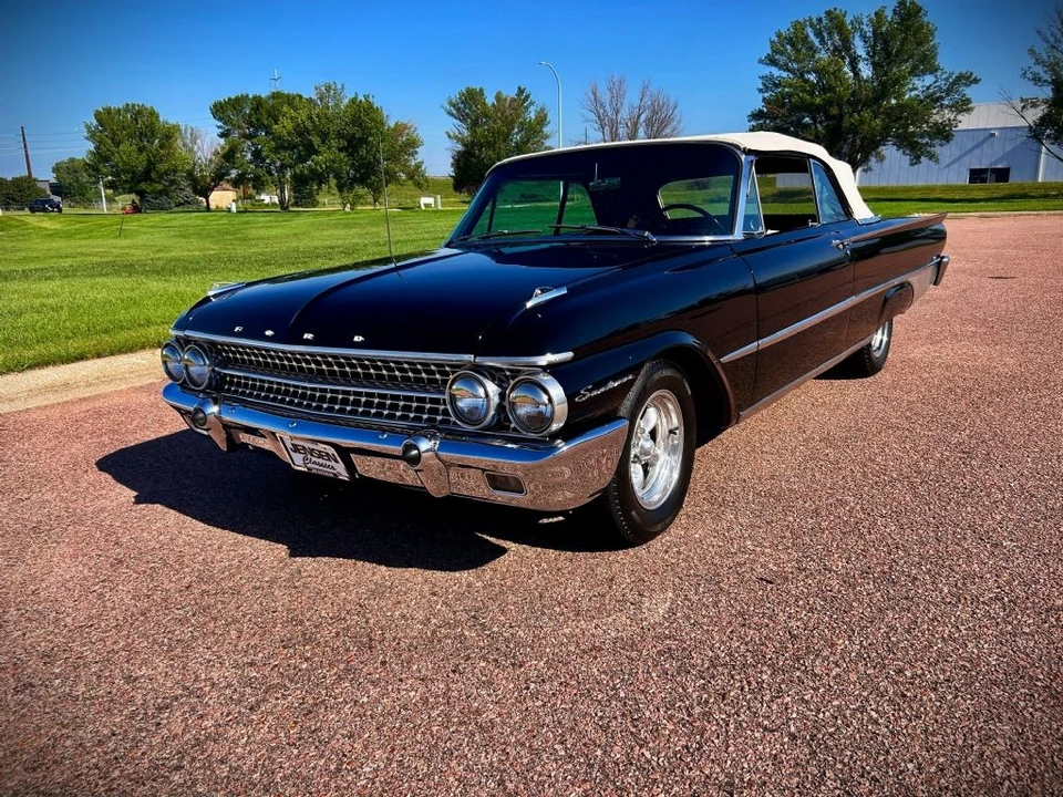 1961 Ford Galaxie 2nd Gen - Image 2 of 31