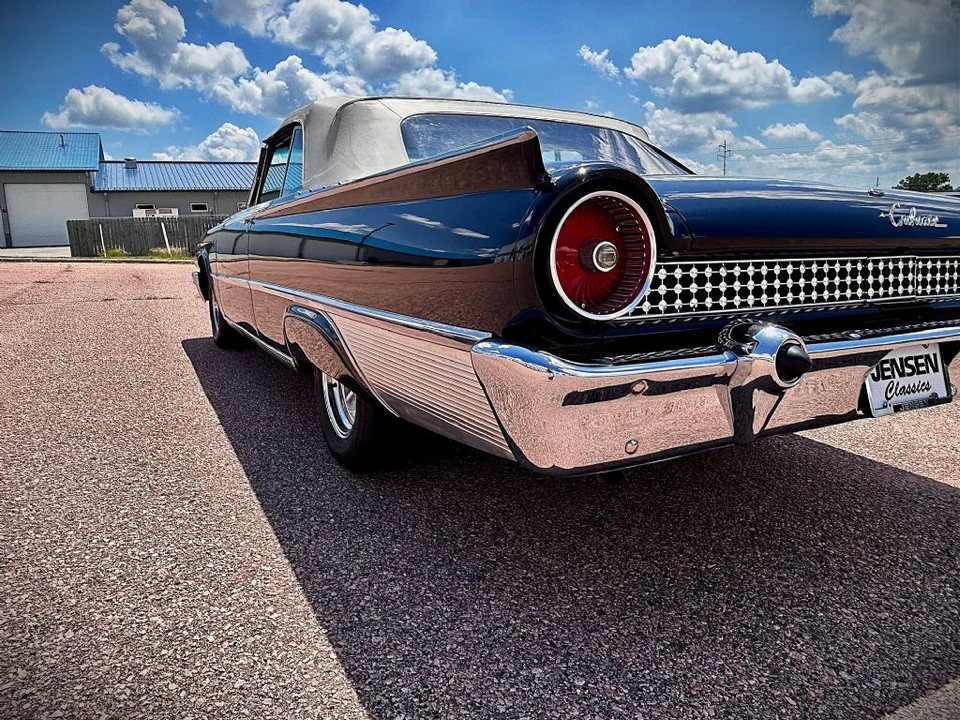 1961 Ford Galaxie 2nd Gen - Image 22 of 31