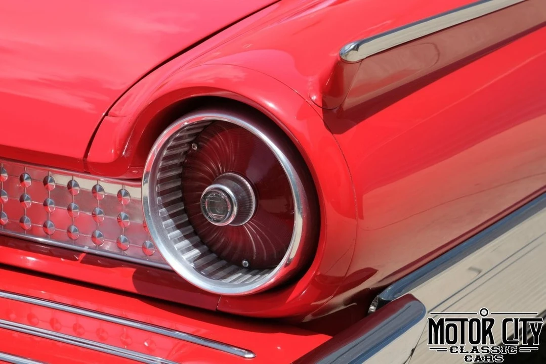 1961 Ford Galaxie 2nd Gen - Image 12 of 21