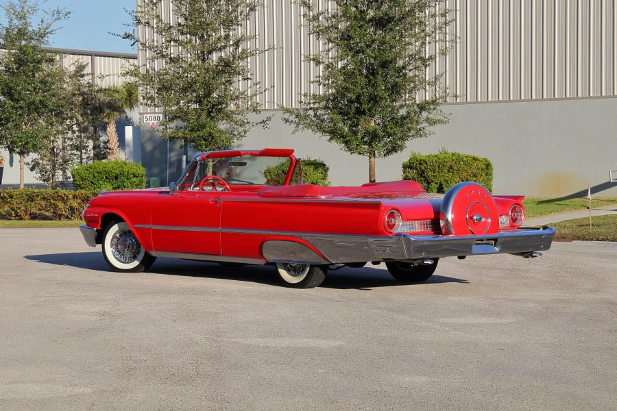 1961 Ford Galaxie 2nd Gen - Image 10 of 31