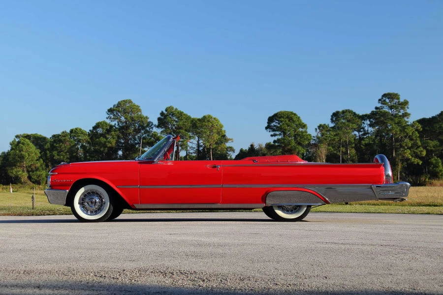 1961 Ford Galaxie 2nd Gen - Image 9 of 31